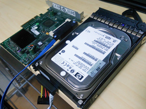 SASハードディスクドライブ(HDD)の完全消去(データ抹消)