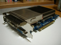 GIGABYTE製GV-NX96T512HP-GeForce9600GT搭載グラボ