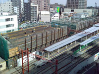 石神井公園駅上り線の高架化進捗状況