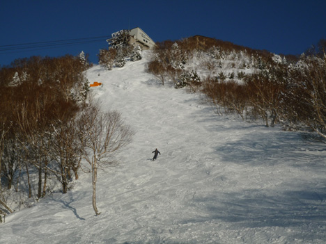北志賀・竜王スキーパークの木落しbコース
