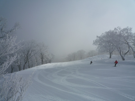 野沢温泉スキー場・やまびこゲレンデ