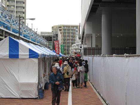 石神井公園駅西口: 富士街道と駅北口と繋ぐ新設の通路