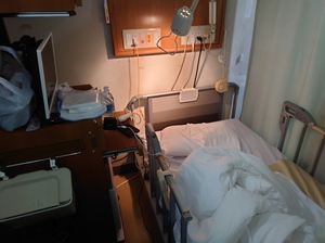 直腸肛門周囲膿瘍再発で入院＆手術